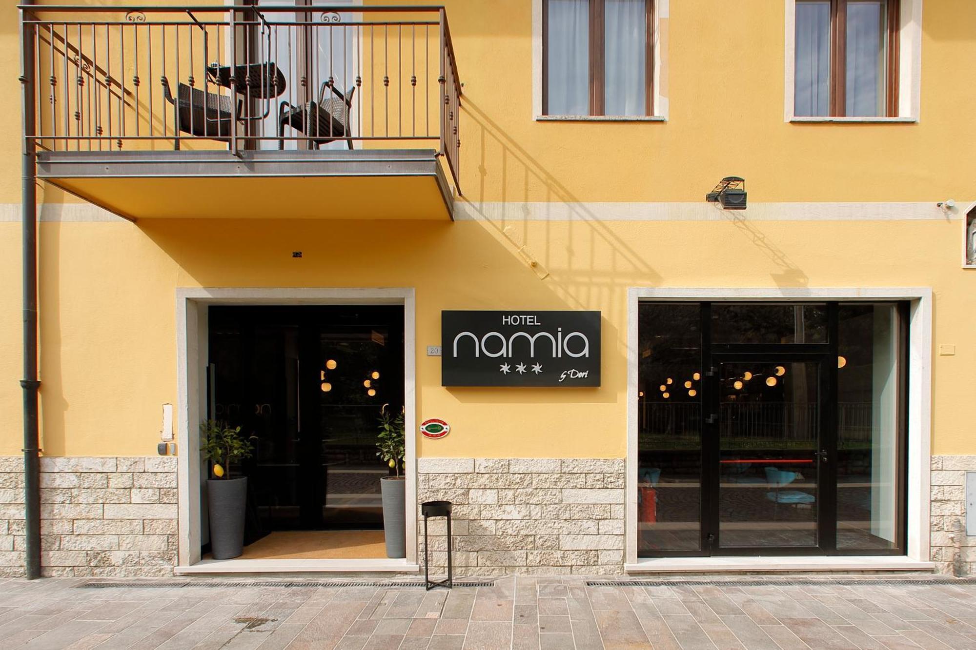 Hotel Namia By Dori Bardolino Luaran gambar